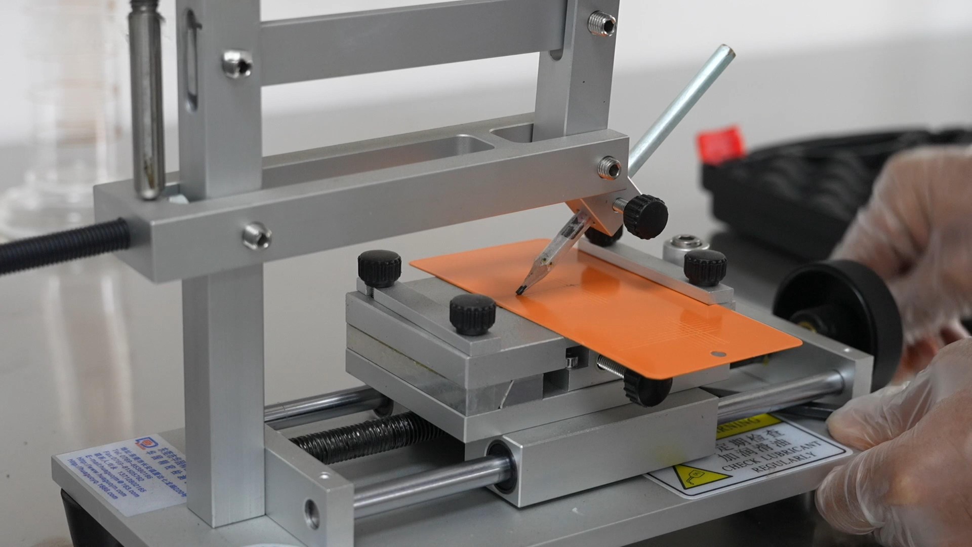 油漆出廠(chǎng)有哪些檢測項呢