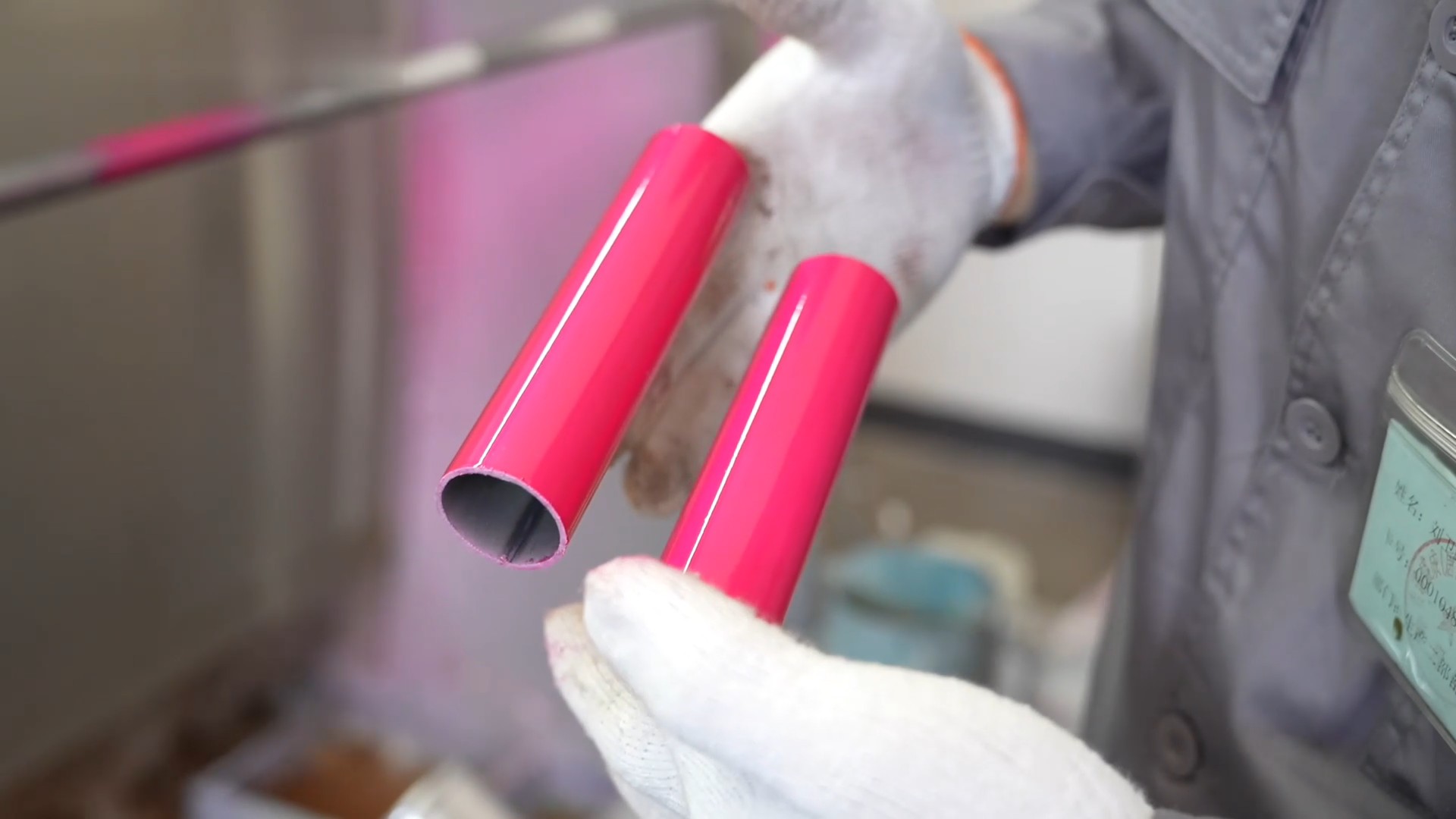 聚氨酯漆膜為何會(huì )出現發(fā)白現象？探究其背后的機理，以及如何有效預防！